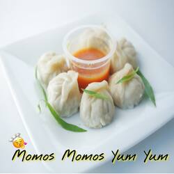 Momos Momos Yum Yum-JlwKUgBhVEA