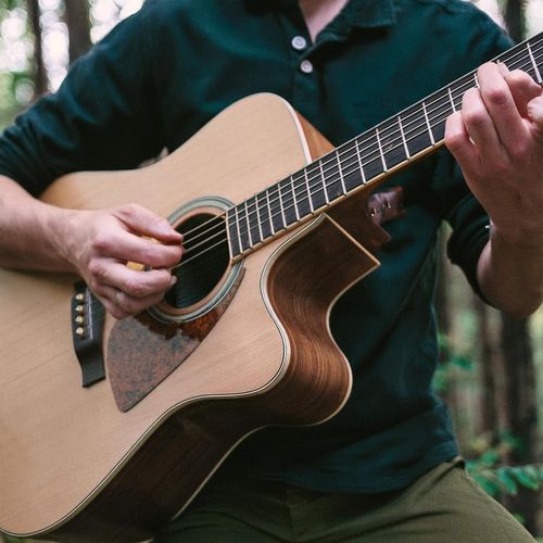 El Ritmo Silencioso De La Guitarra