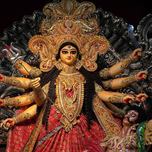 Ya Devi Sarvabhuteshu Vishnu Mayeti Shabdita 108 Times