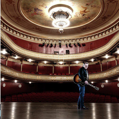 Kiitän ja kummaran / Elämä on elämistä varten