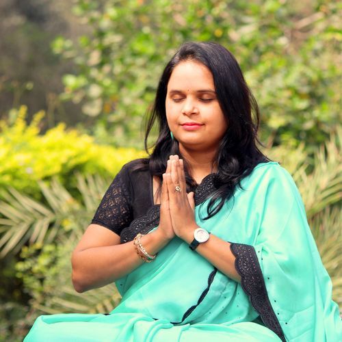 पाहता समचरणाची शोभा । अवघा जगी विठ्ठल उभा ॥