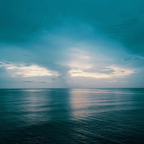 Shifting Hues