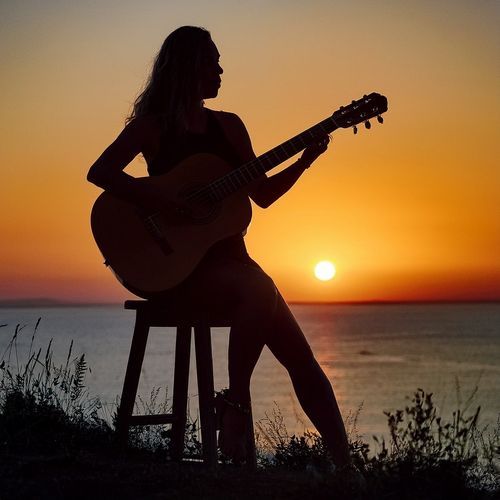 Música De Guitarra Para La Paz Interior Y La Meditación: Armonías Que Calman La Mente
