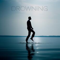 Drowning-QAAGRzZmeGY