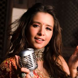 Aishwarya Majmudar profile photo