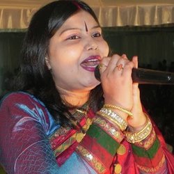  Alka Chandrakar