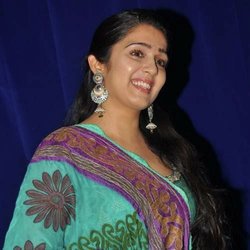  Charmme Kaur