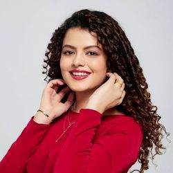Palak Muchhal profile photo