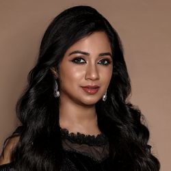  Shreya Ghoshal