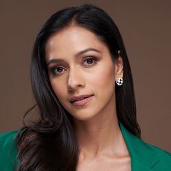  Tanmaya Bhatnagar