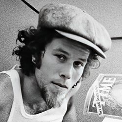 Tom Waits profile photo