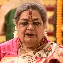 Usha Uthup profile photo